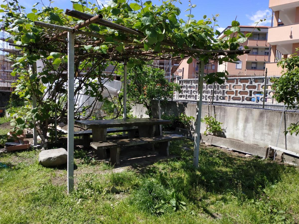 Casa Marina Daire Verbania Dış mekan fotoğraf